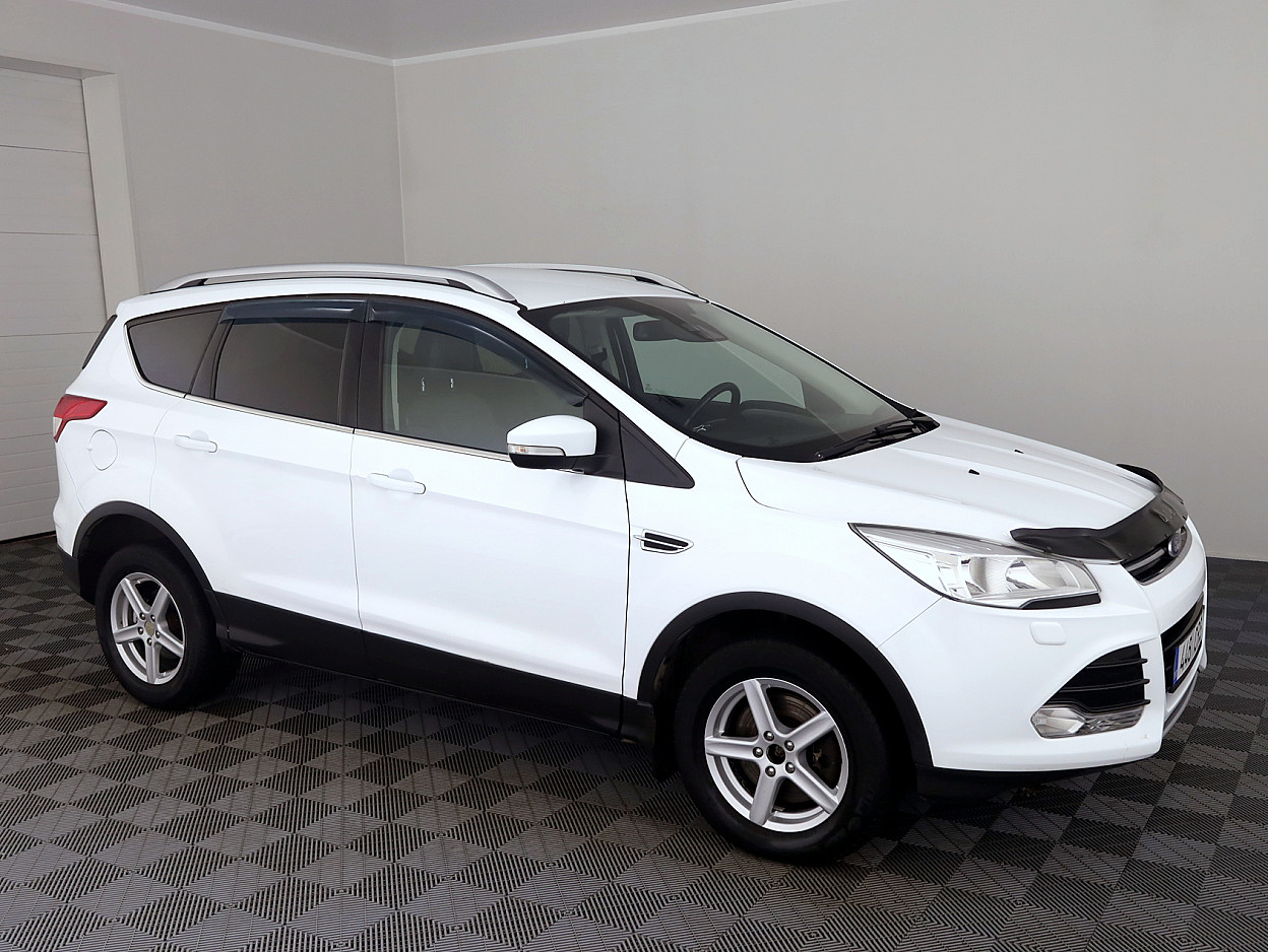 Ford Kuga Ghia Facelift ATM 2.0 TDCi 110kW