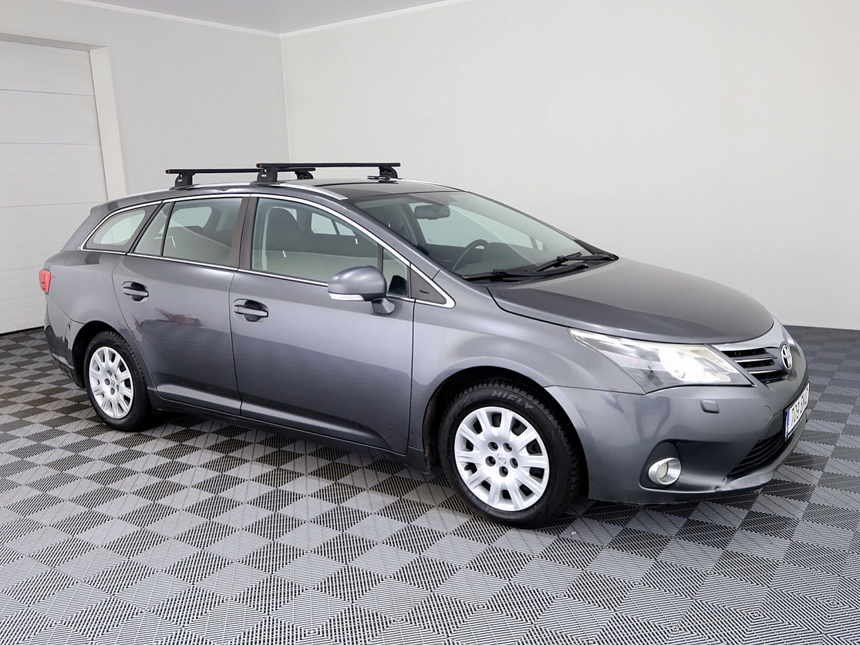 Toyota Avensis Linea Sol Facelift ATM 1.8 108kW