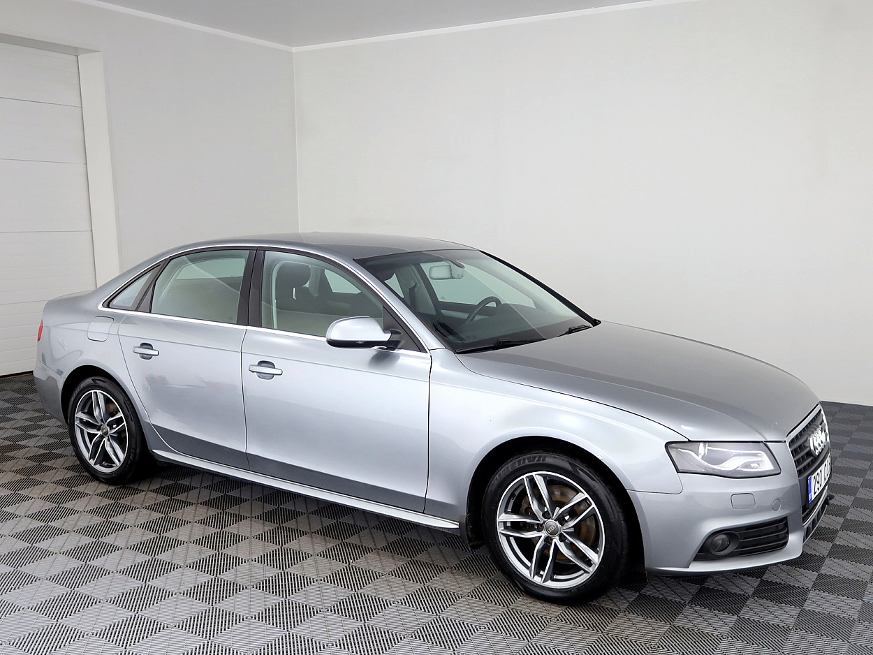 Audi A4 Quattro Comfortline 2.0 TDI 125kW