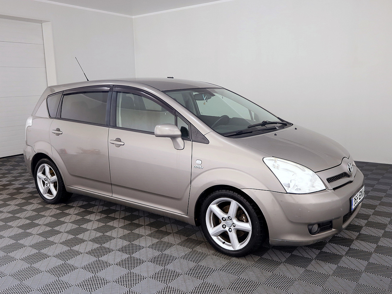 Toyota Corolla Verso Linea Sol 2.2 D-CAT 130kW