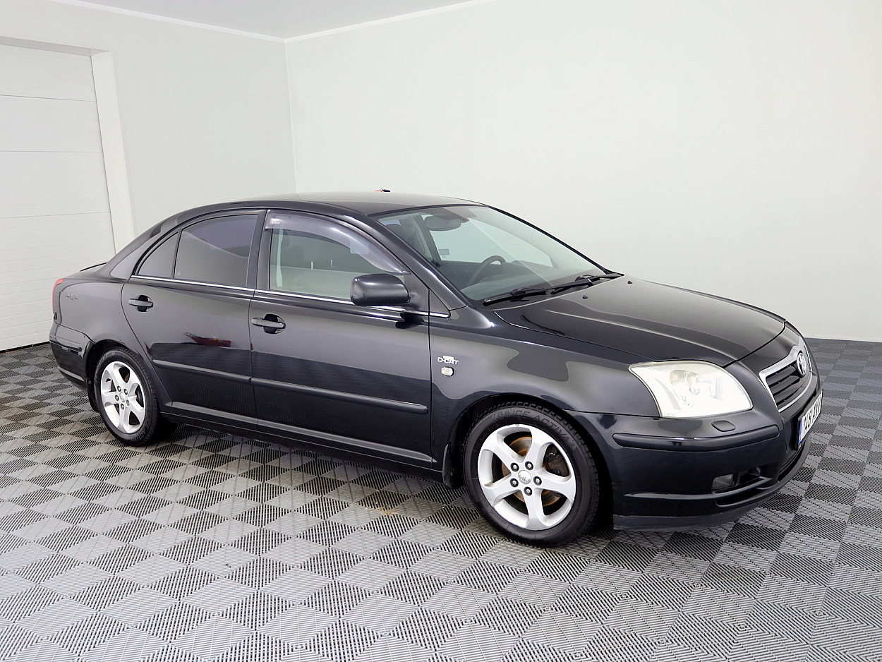 Toyota Avensis Linea Sol 2.2 D-CAT 130kW