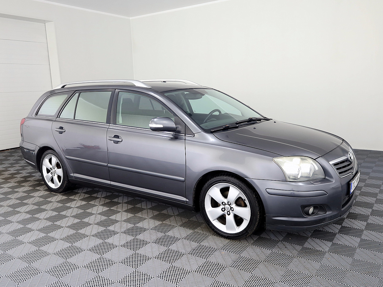 Toyota Avensis Linea Sol Facelift 1.8 95kW