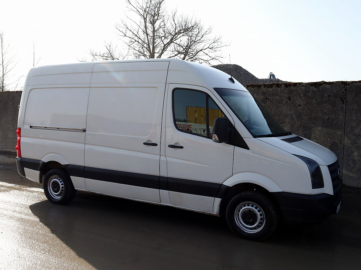Volkswagen Crafter Van 2.5 TDI 100kW