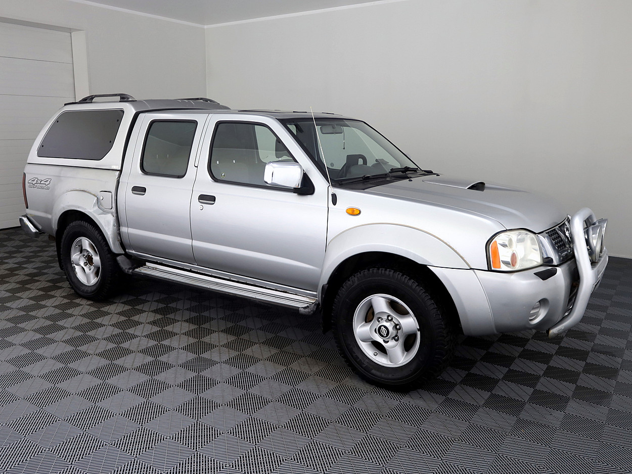 Nissan Pickup Doublecab 4x4 Facelift 2.5 98kW