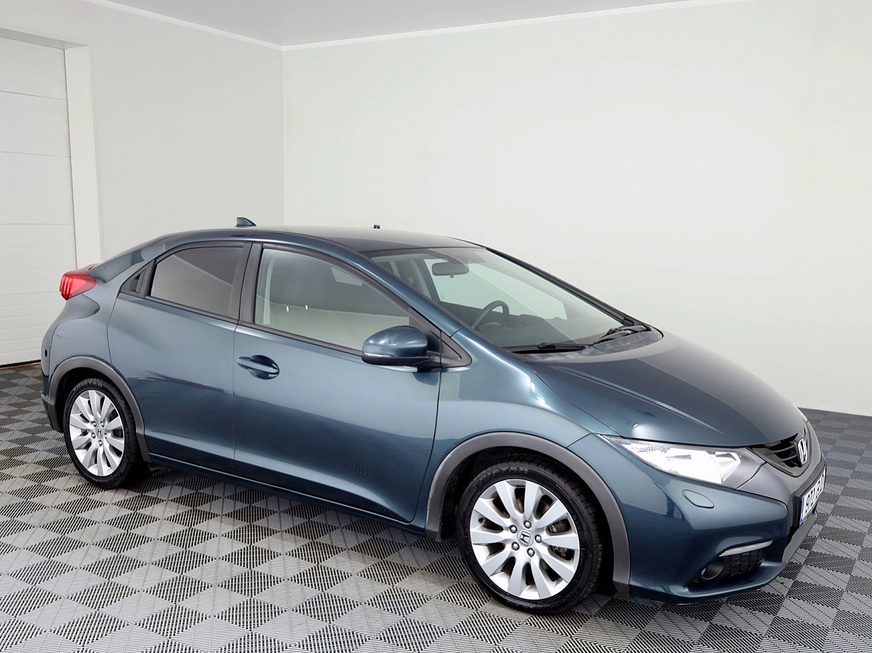 Honda Civic Elegance ATM 1.8 104kW