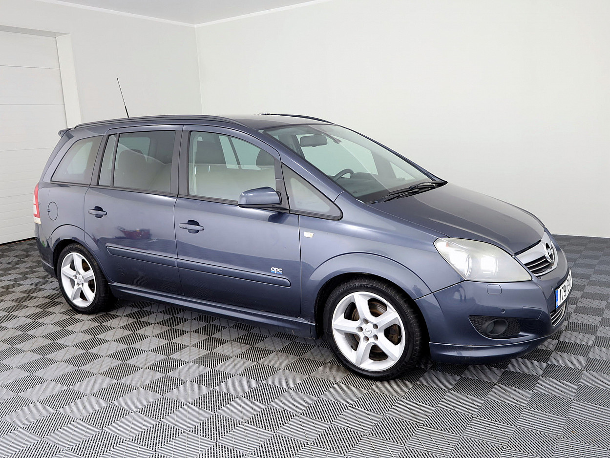 Opel Zafira OPC Line 1.9 CDTi 110kW