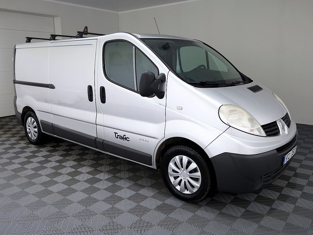 Renault Trafic Long Facelift 2.0 dCi 84kW