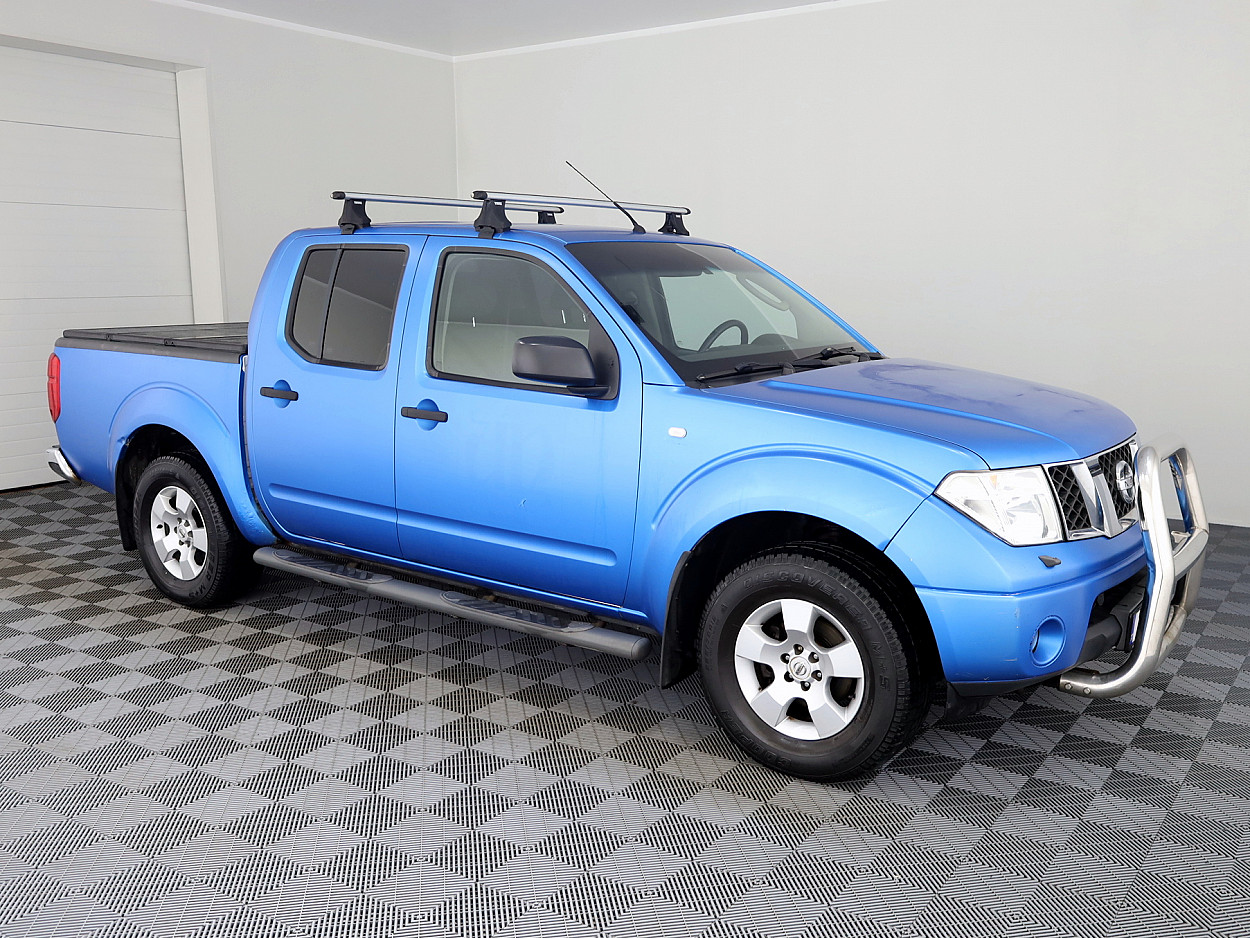 Nissan Navara Comfort 4x4 ATM 2.5 dCi 126kW