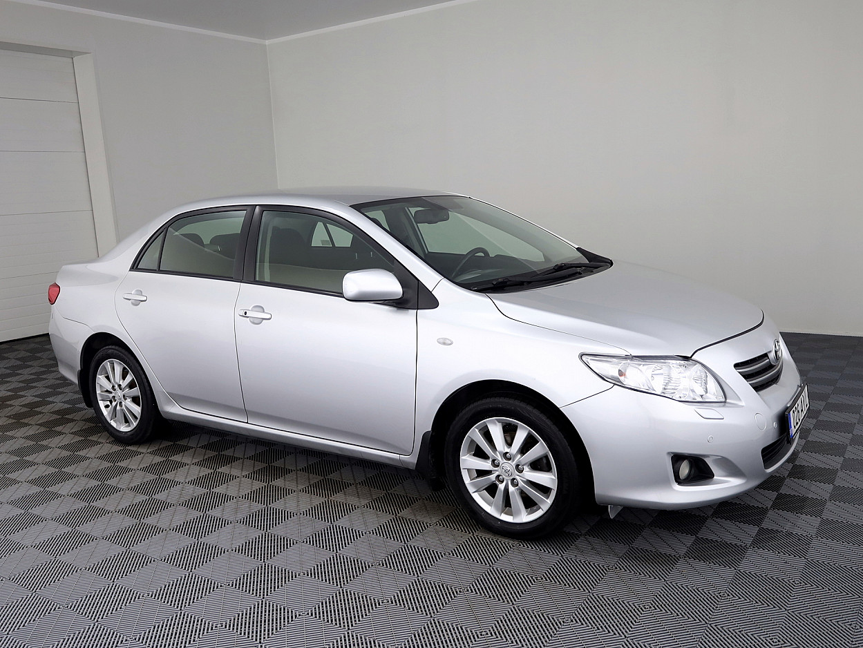 Toyota Corolla Linea Sol ATM 1.6 91kW
