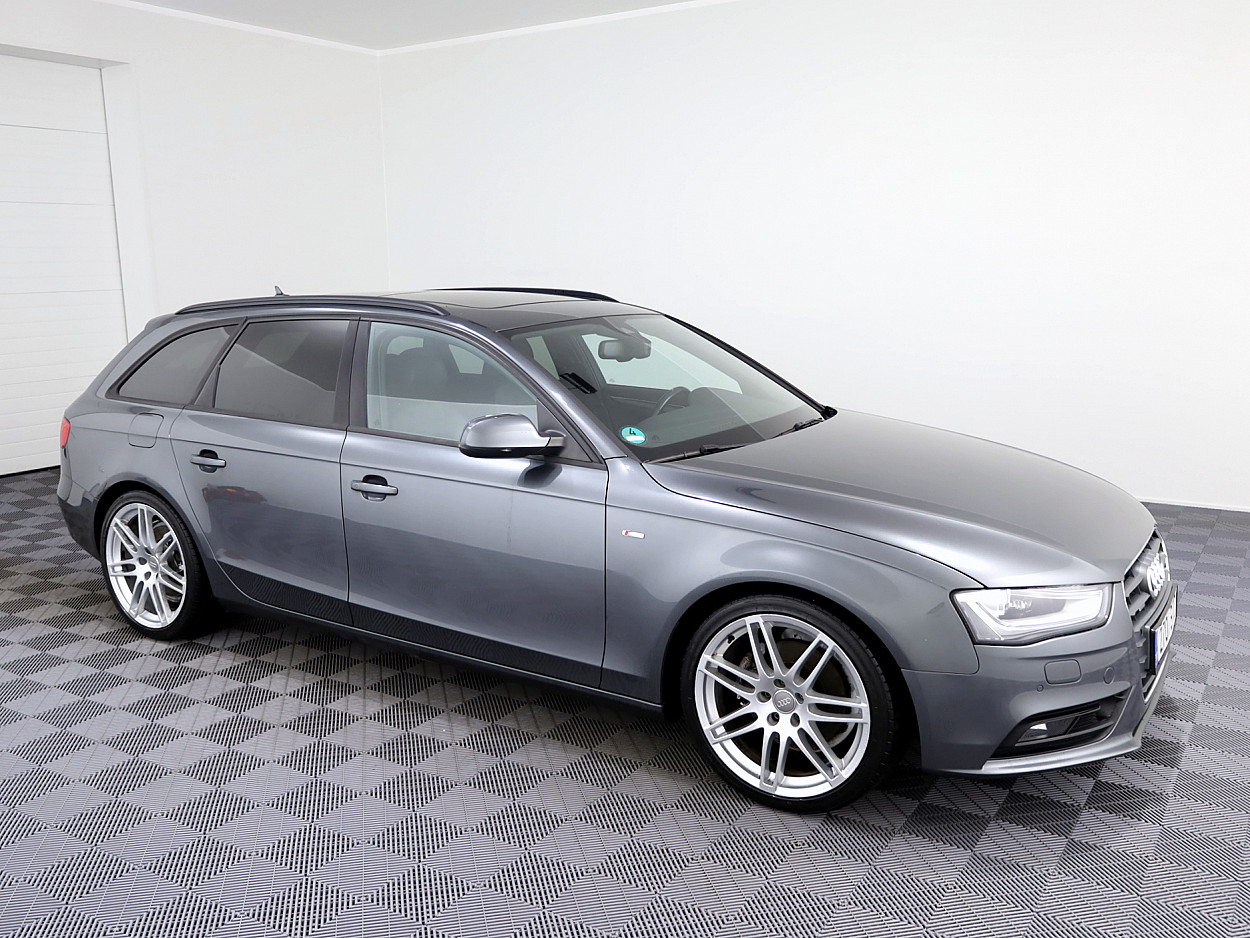 Audi A4 S-Line Quattro ATM 2.0 TDI 130kW