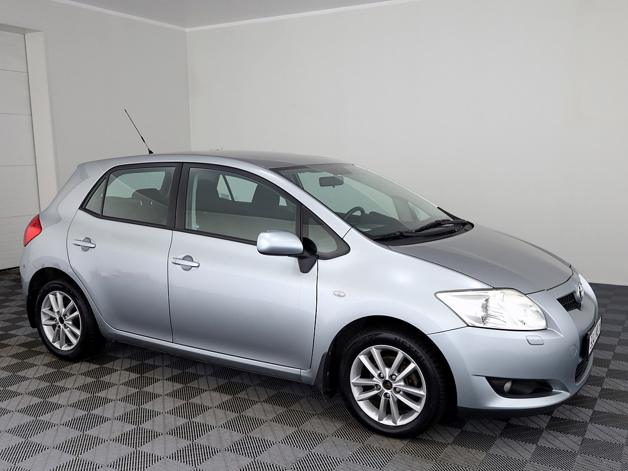 Toyota Auris Linea Sol ATM 1.6 91kW