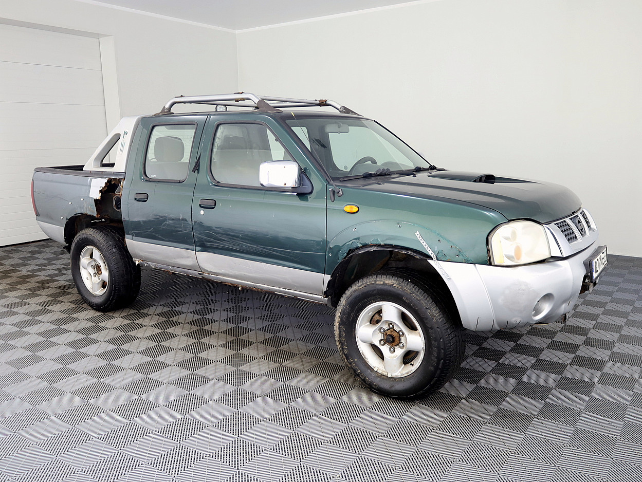 Nissan Navara Facelift 4x4 2.5 dCi 98kW