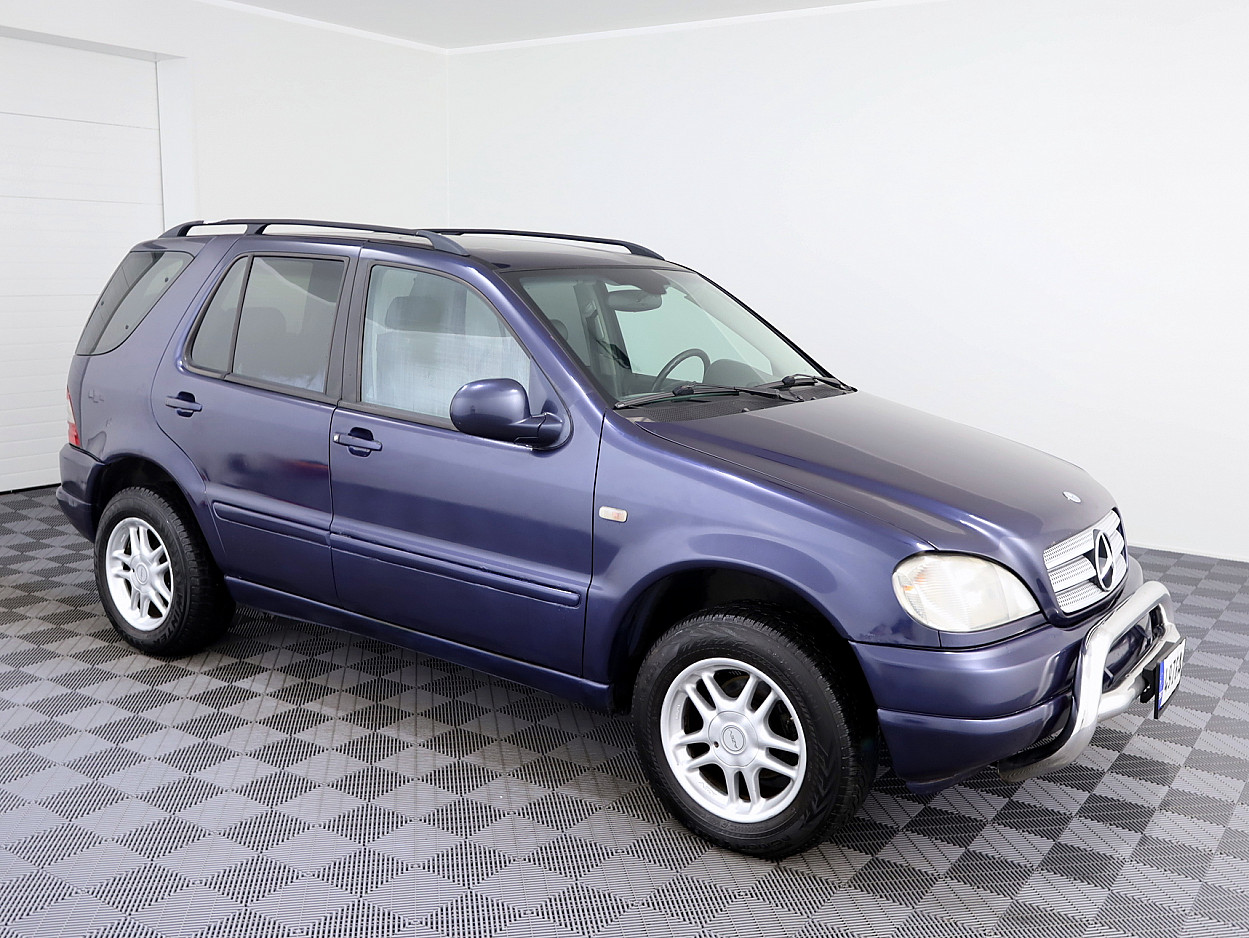 Mercedes-Benz ML 320 Luxury LPG 3.2 160kW