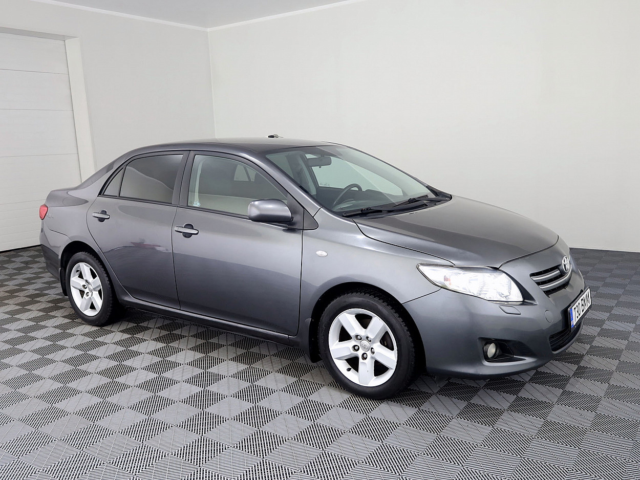 Toyota Corolla Linea Sol 1.6 91kW