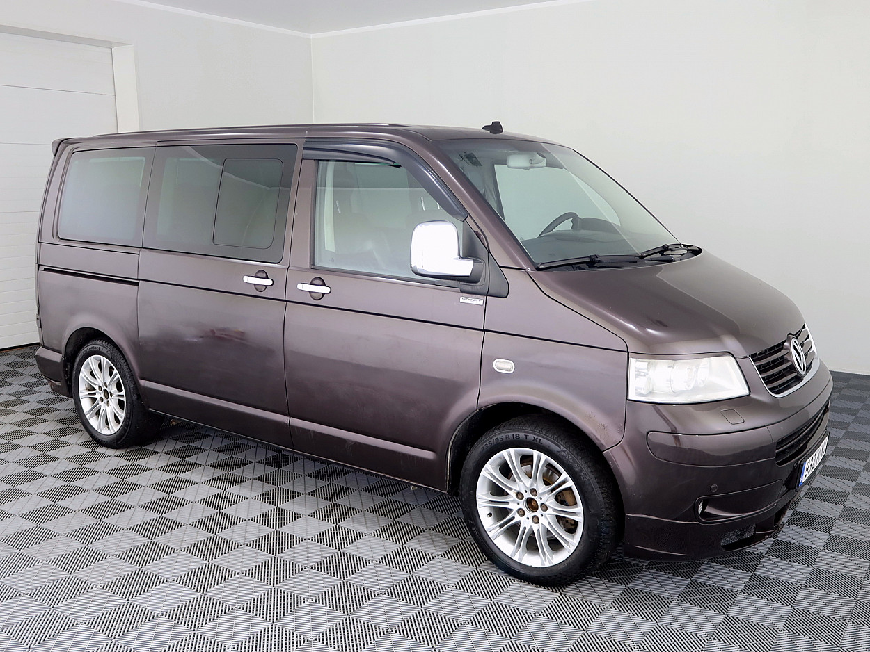 Volkswagen Multivan Sport Edition ATM 2.5 TDI 128kW