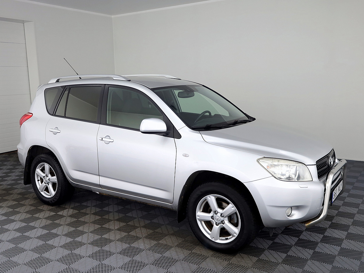 Toyota RAV4 Linea Sol ATM 2.0 112kW