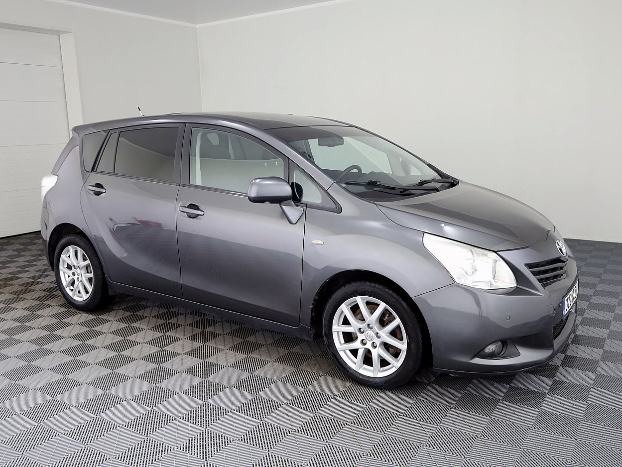 Toyota Verso Linea Sol ATM 2.2 D-CAT 110kW