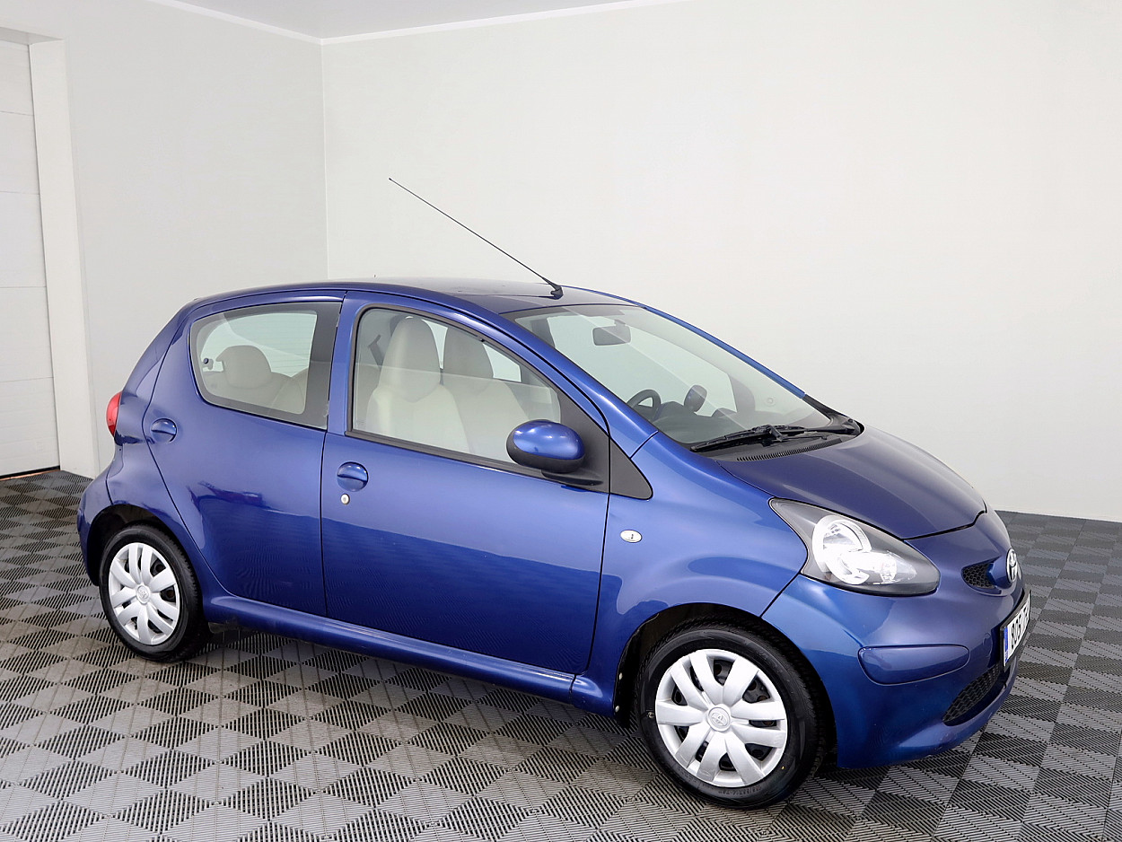 Toyota Aygo Linea Sol A-C 1.0 50kW