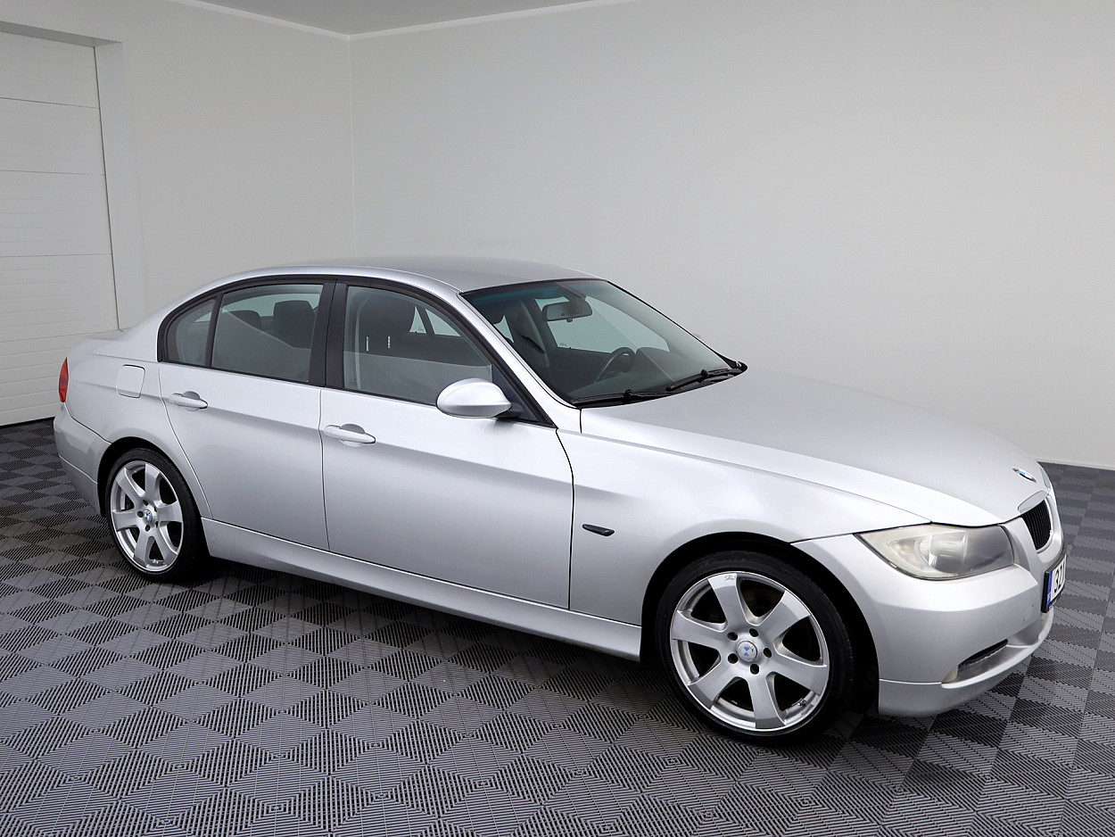 BMW 320 Business ATM 2.0 D 120kW