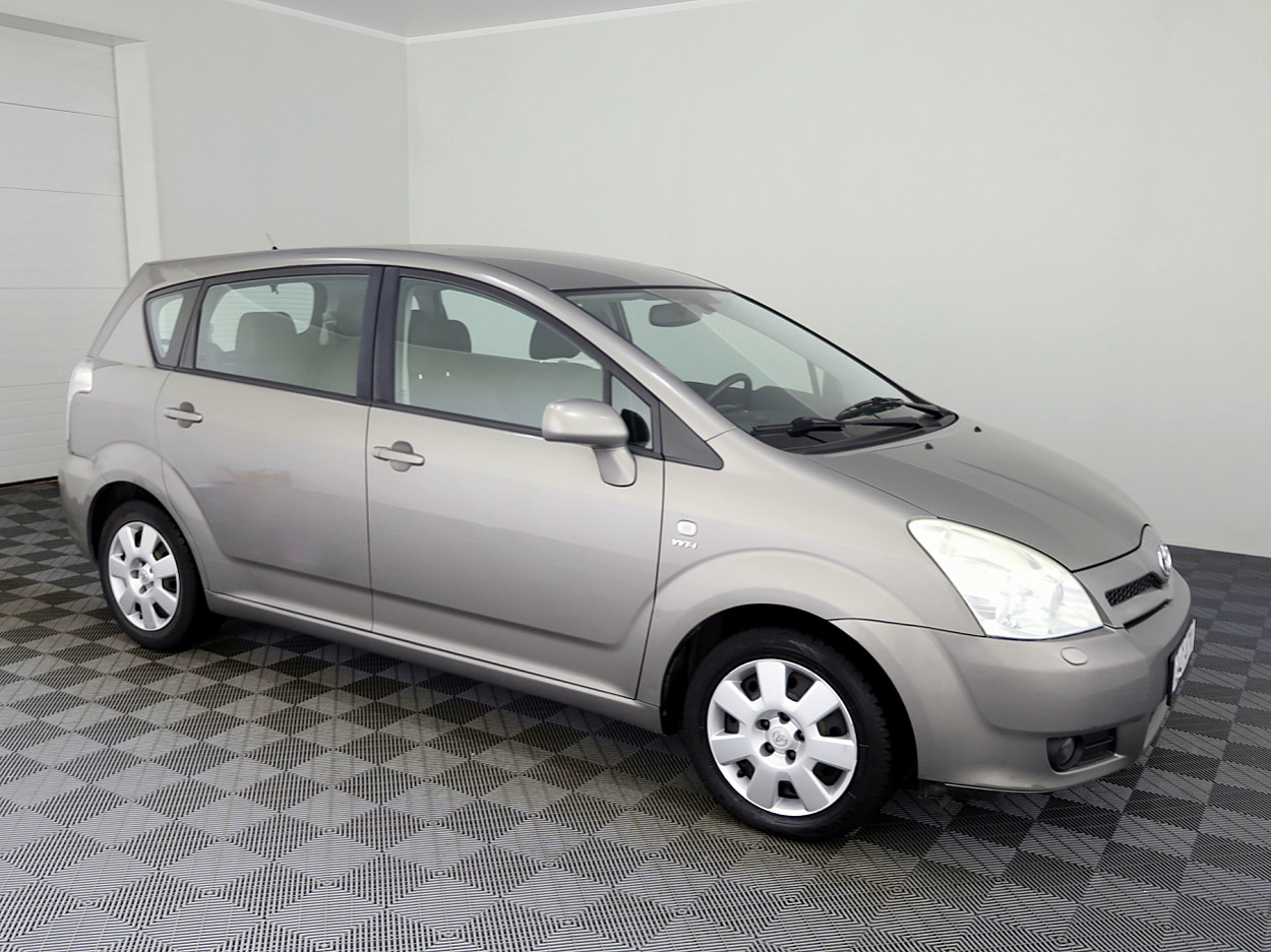 Toyota Corolla Verso Linea Sol 1.6 81kW