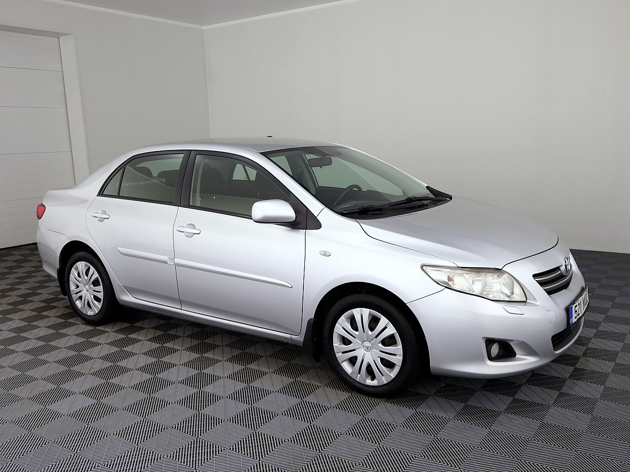 Toyota Corolla Linea Sol 1.6 91kW