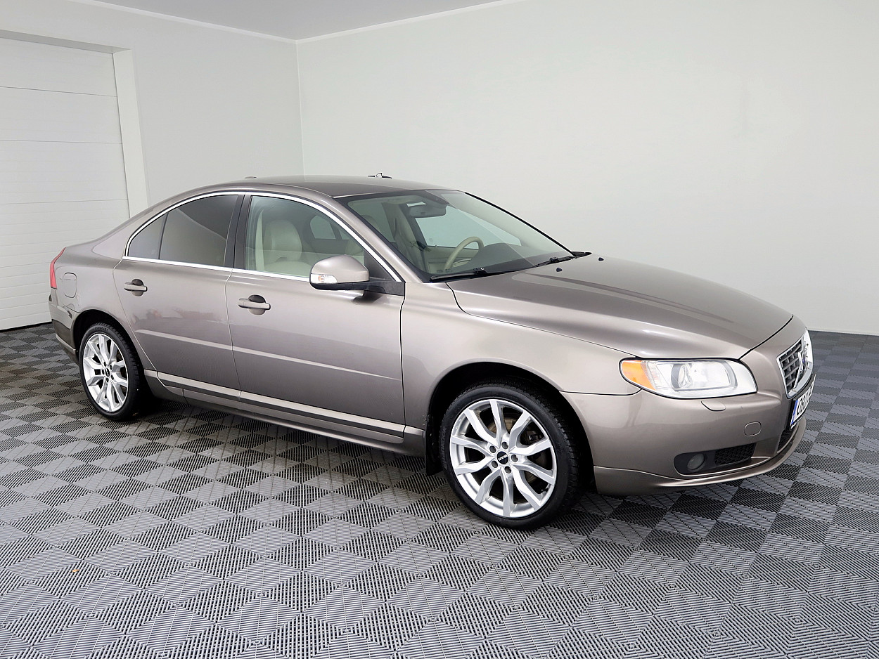 Volvo S80 Summum ATM 3.2 175kW