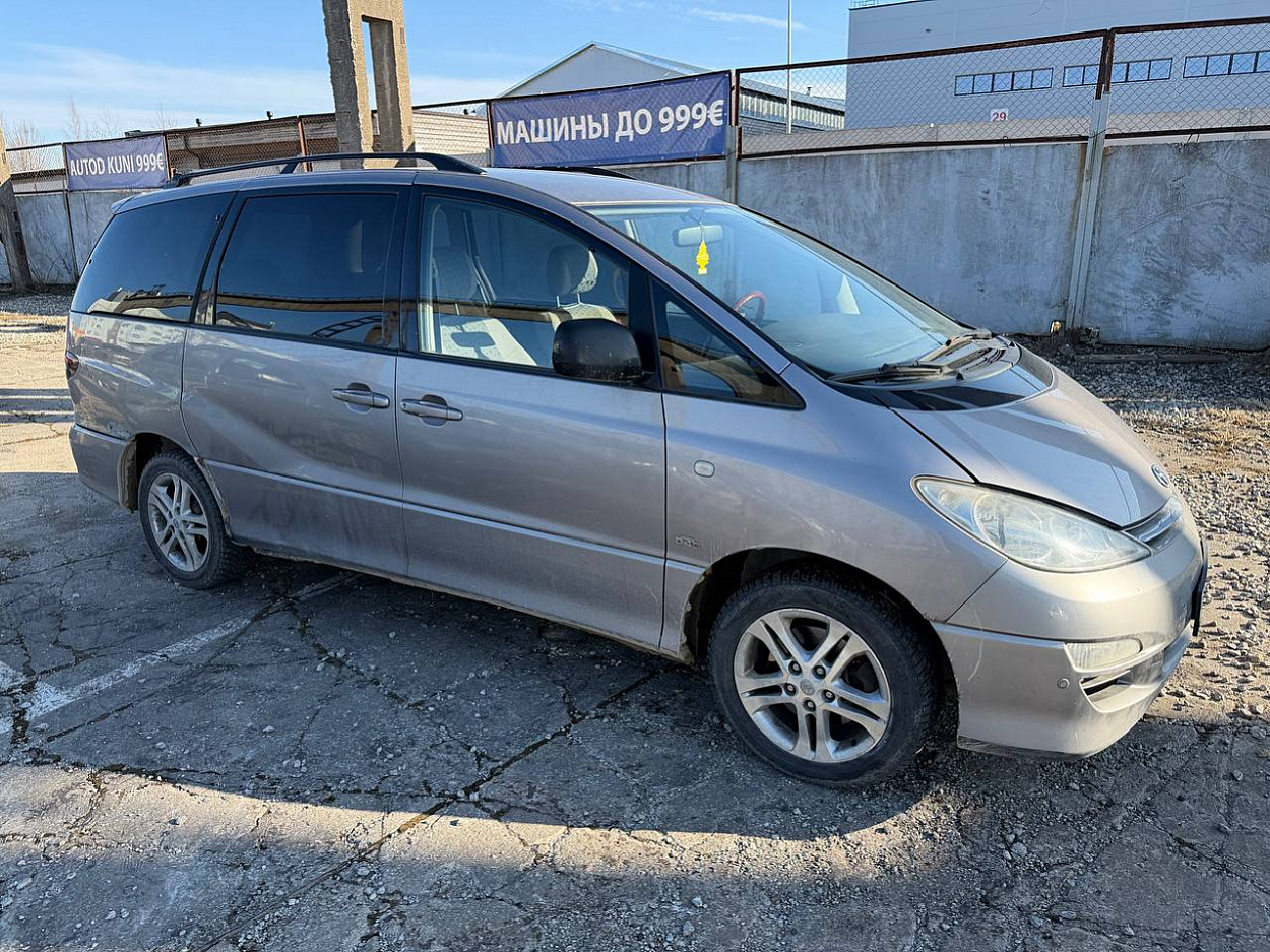 Toyota Previa Linea Sol 2.0 D-4D 85kW