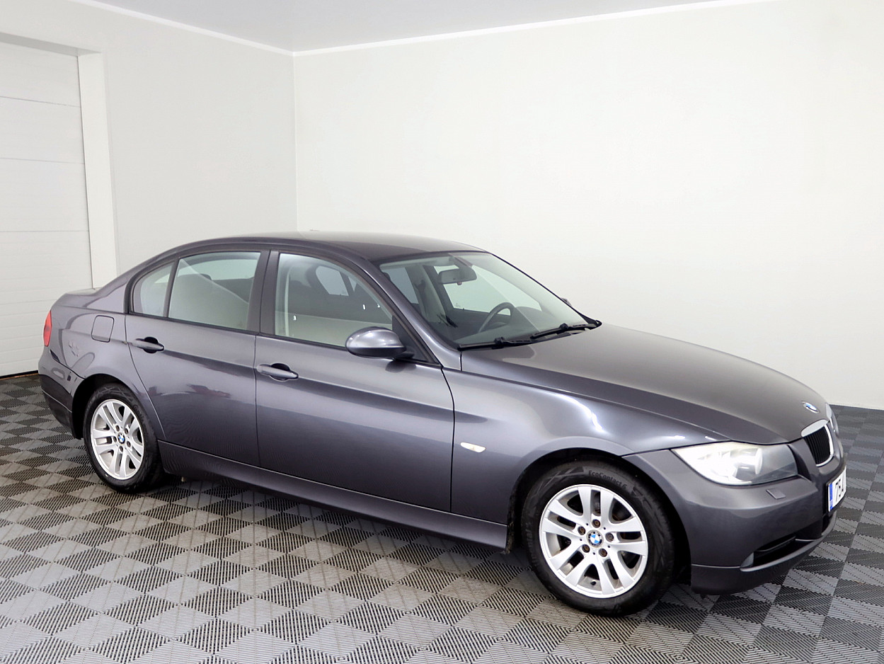 BMW 318 Business ATM 2.0 105kW
