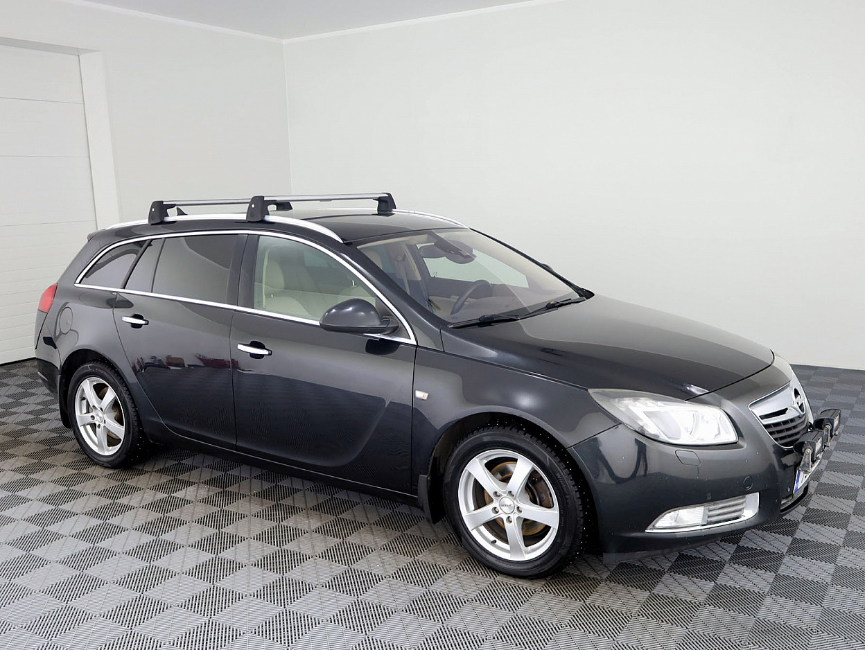 Opel Insignia Cosmo 4x4 ATM 2.0 CDTi 143kW