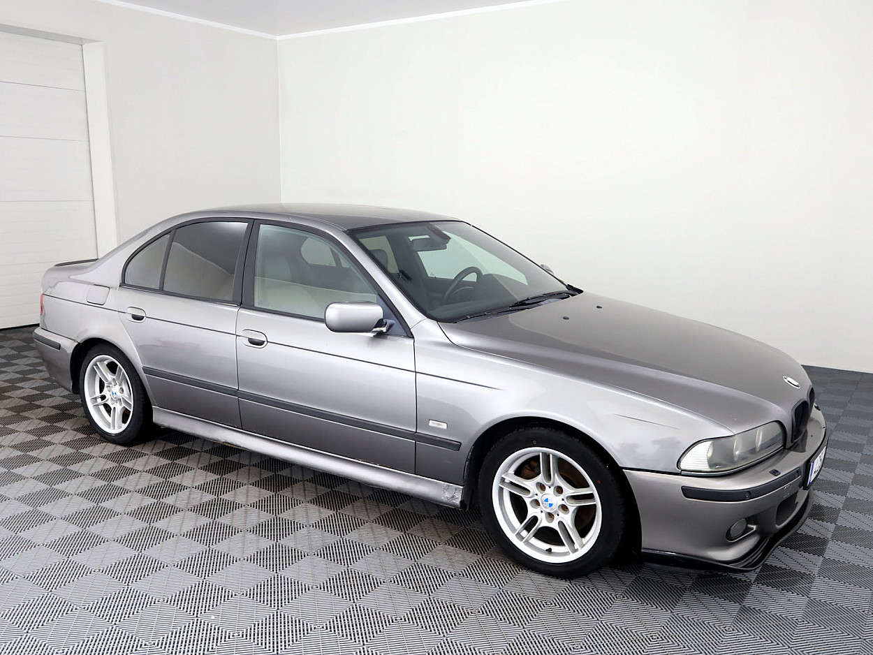 BMW 530 M-Pakett Facelift ATM 2.9 D 142kW