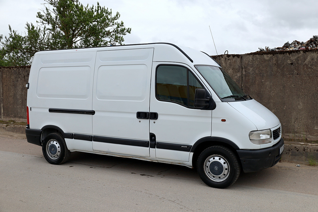 Opel Movano Van 2.5 dCi 84kW