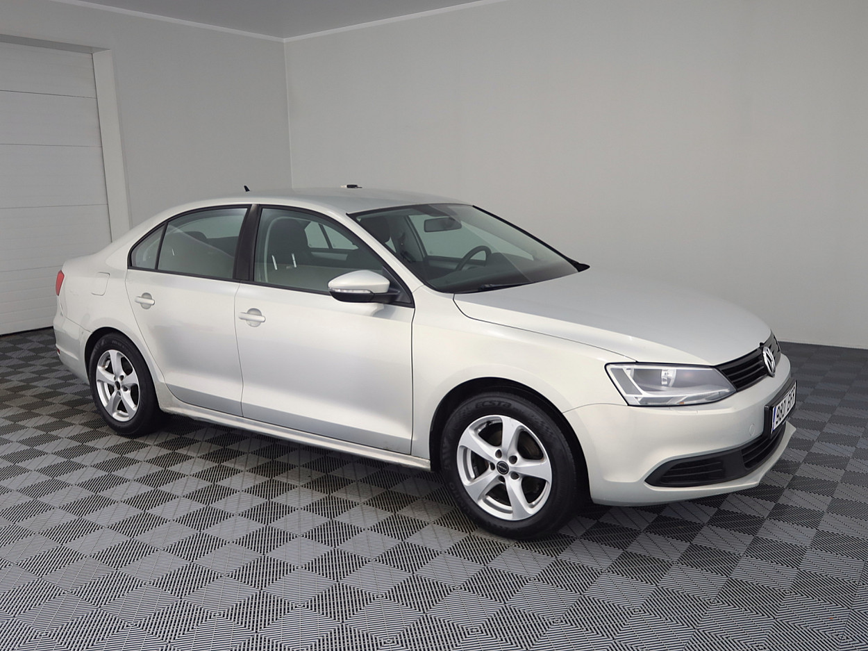 Volkswagen Jetta Comfortline 1.2 77kW