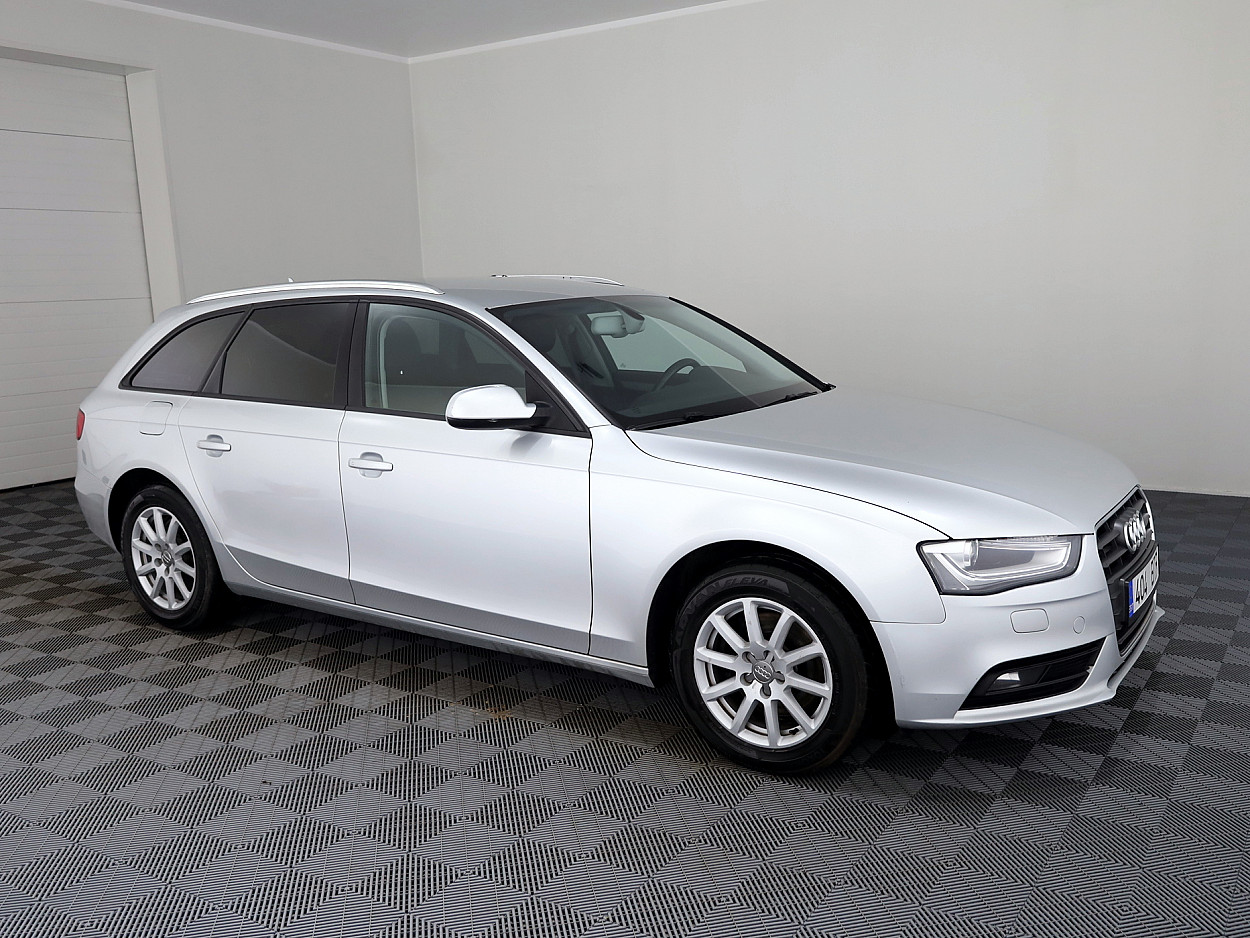 Audi A4 Comfortline Facelift ATM 2.0 TDI 105kW