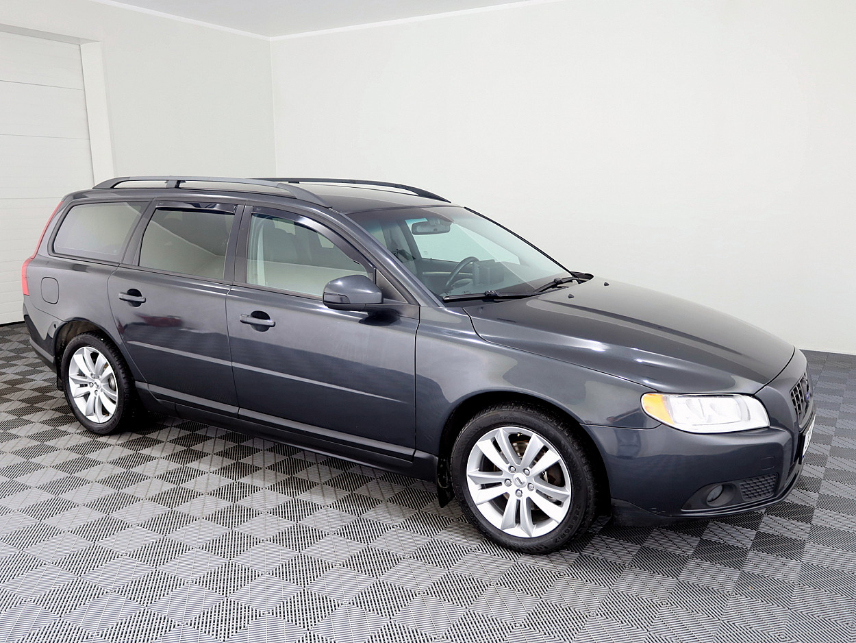 Volvo V70 Summum ATM 2.4 D5 129kW