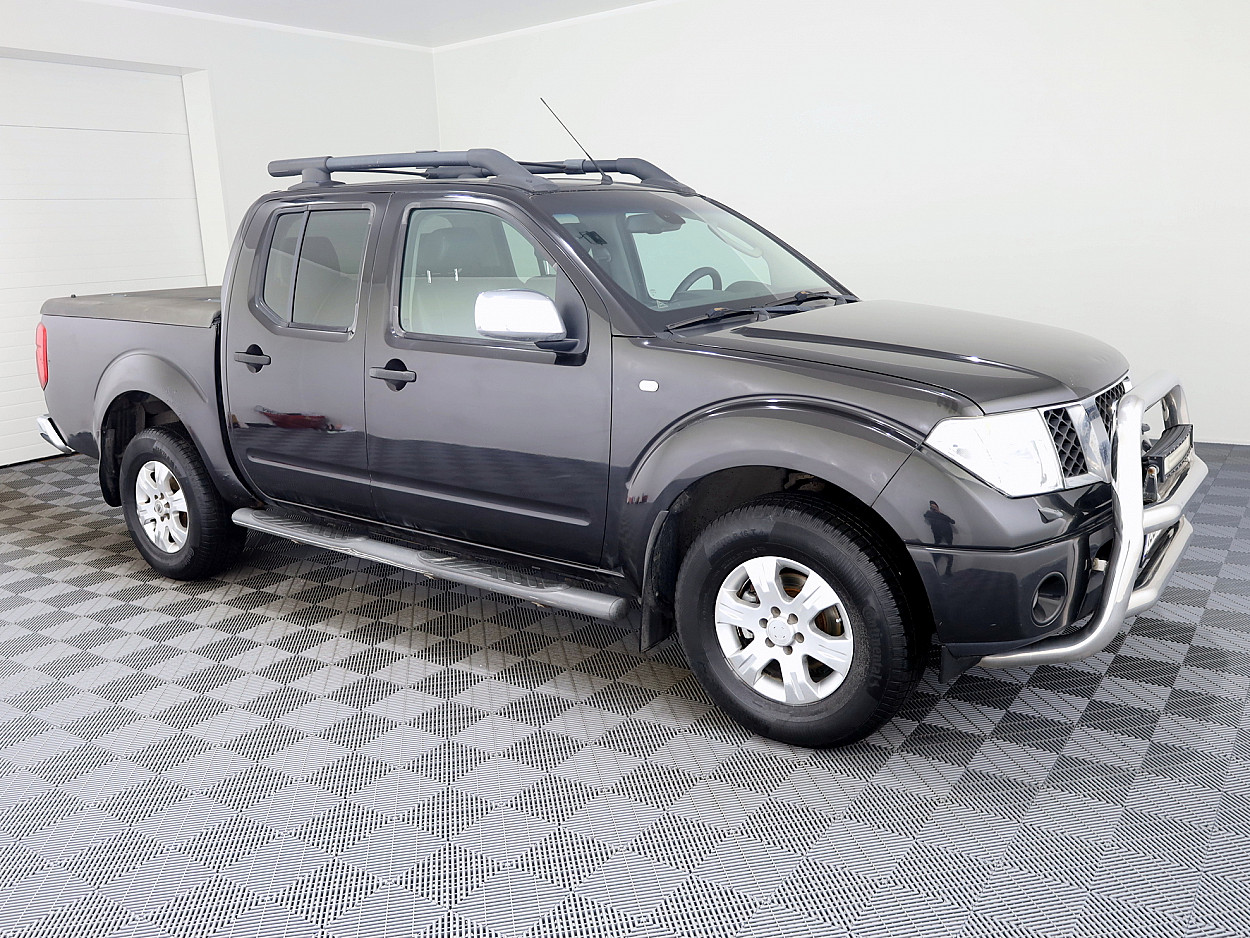 Nissan Navara Doublecab Luxury 4x4 ATM 2.5 dCi 126kW